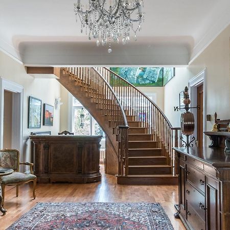 סנט ג'ונס Monroe House Executive Guest Suites מראה חיצוני תמונה