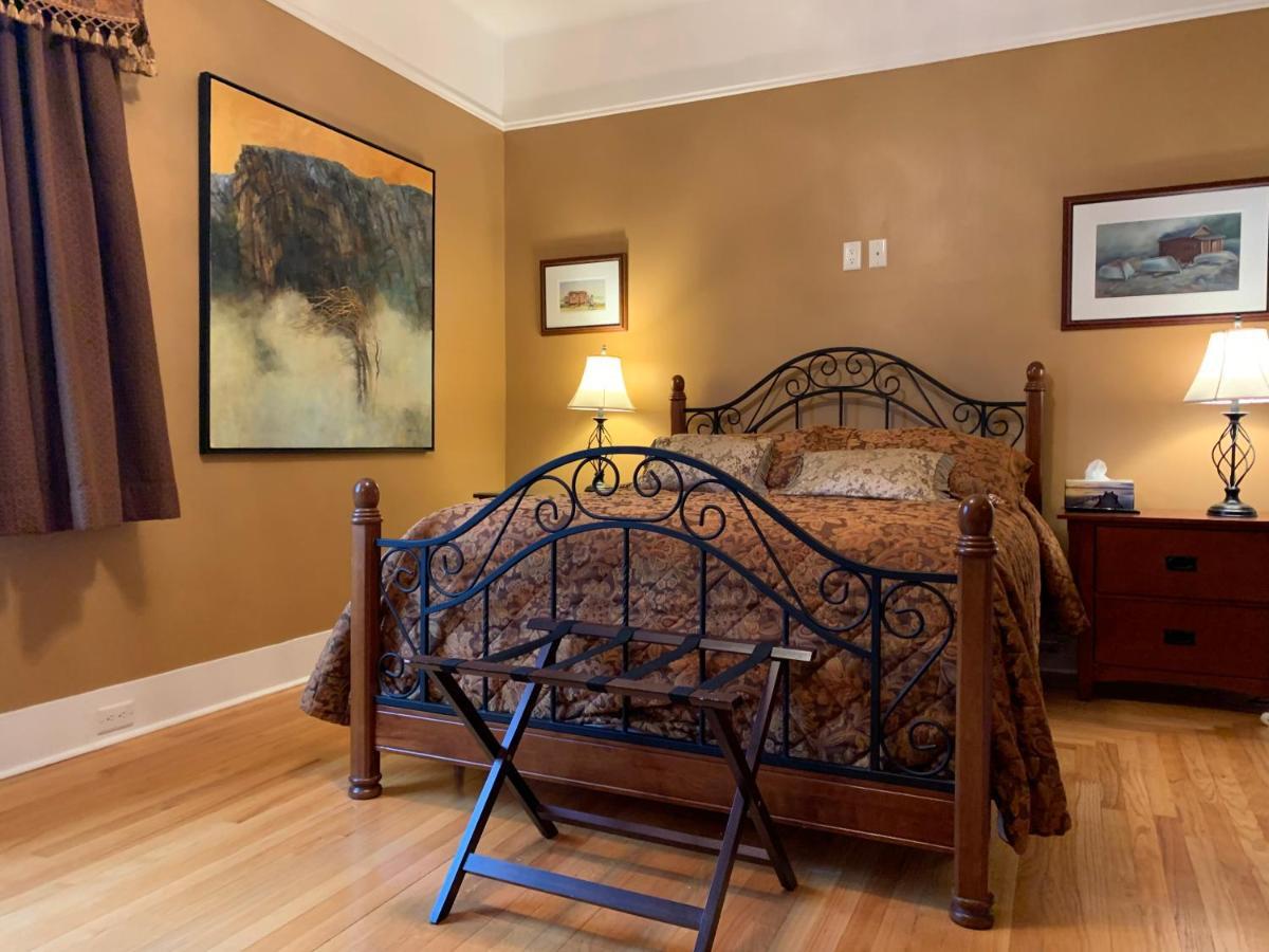 סנט ג'ונס Monroe House Executive Guest Suites מראה חיצוני תמונה