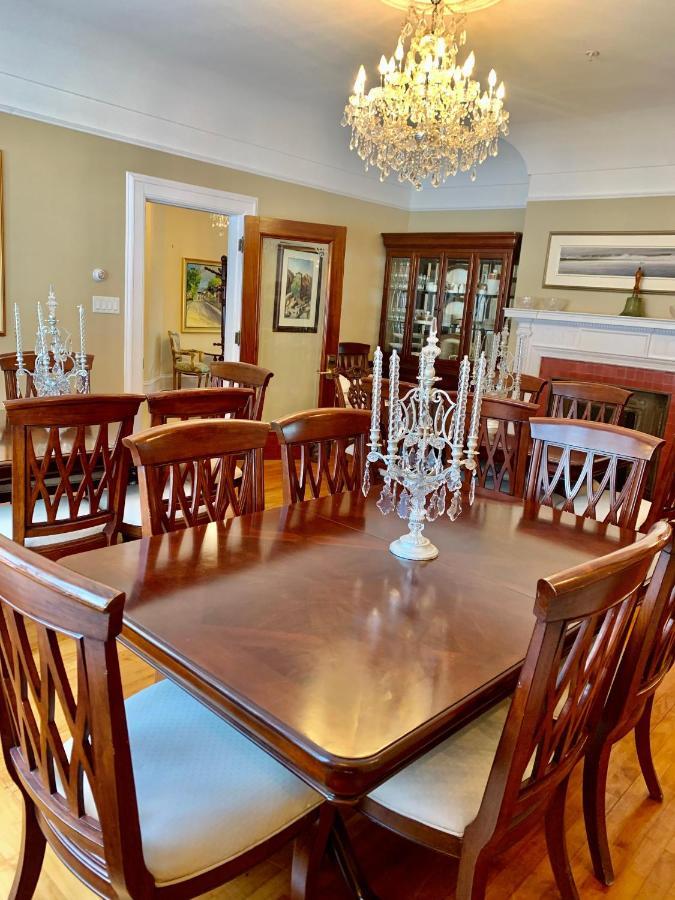 סנט ג'ונס Monroe House Executive Guest Suites מראה חיצוני תמונה