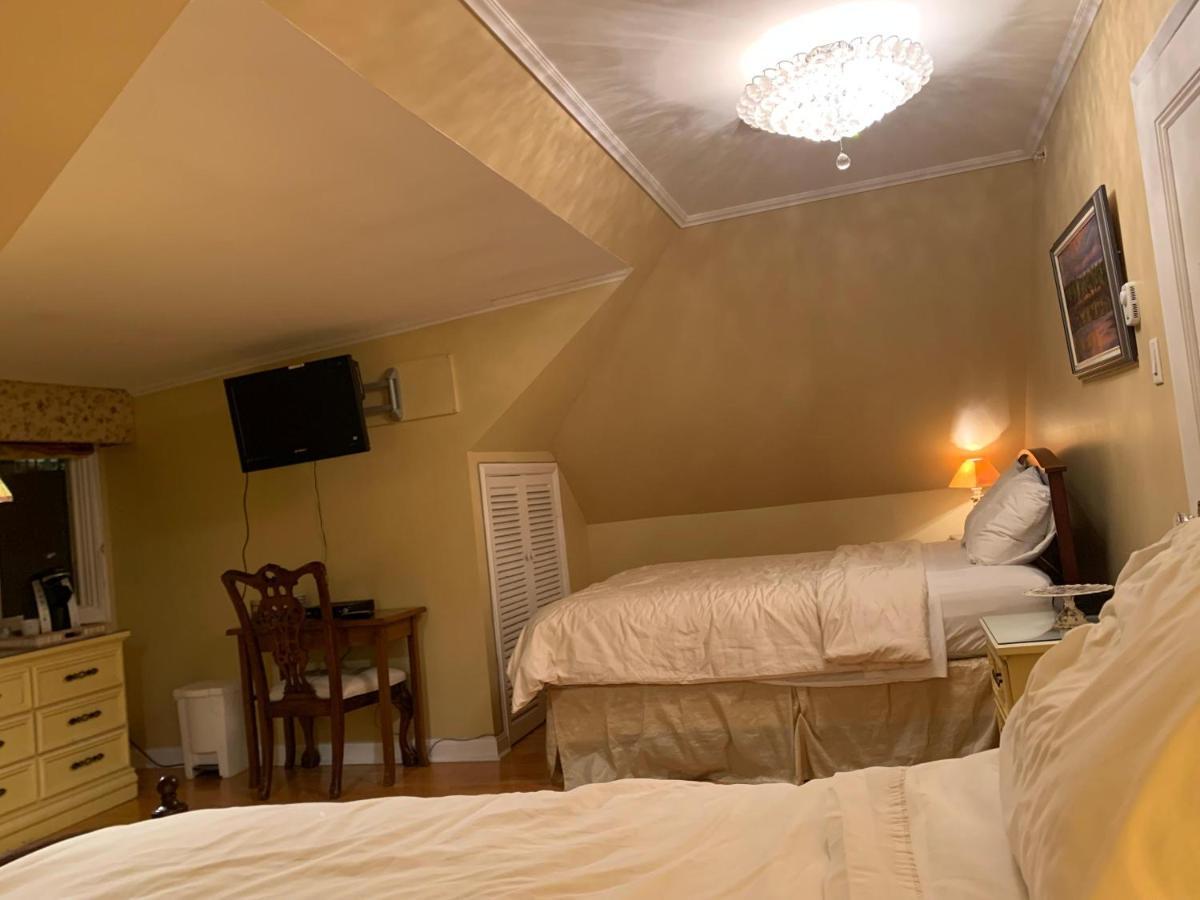 סנט ג'ונס Monroe House Executive Guest Suites מראה חיצוני תמונה