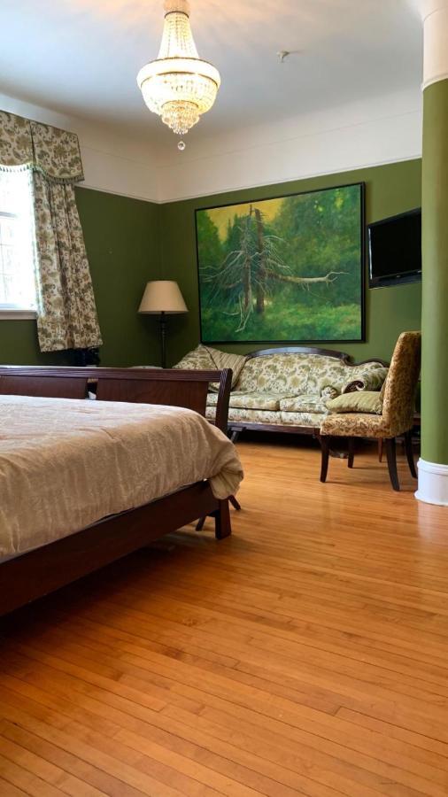 סנט ג'ונס Monroe House Executive Guest Suites מראה חיצוני תמונה