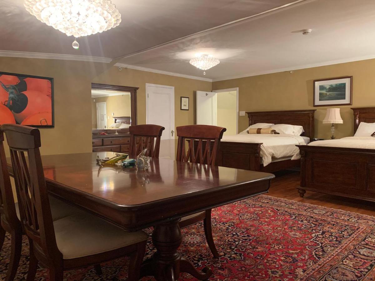 סנט ג'ונס Monroe House Executive Guest Suites מראה חיצוני תמונה