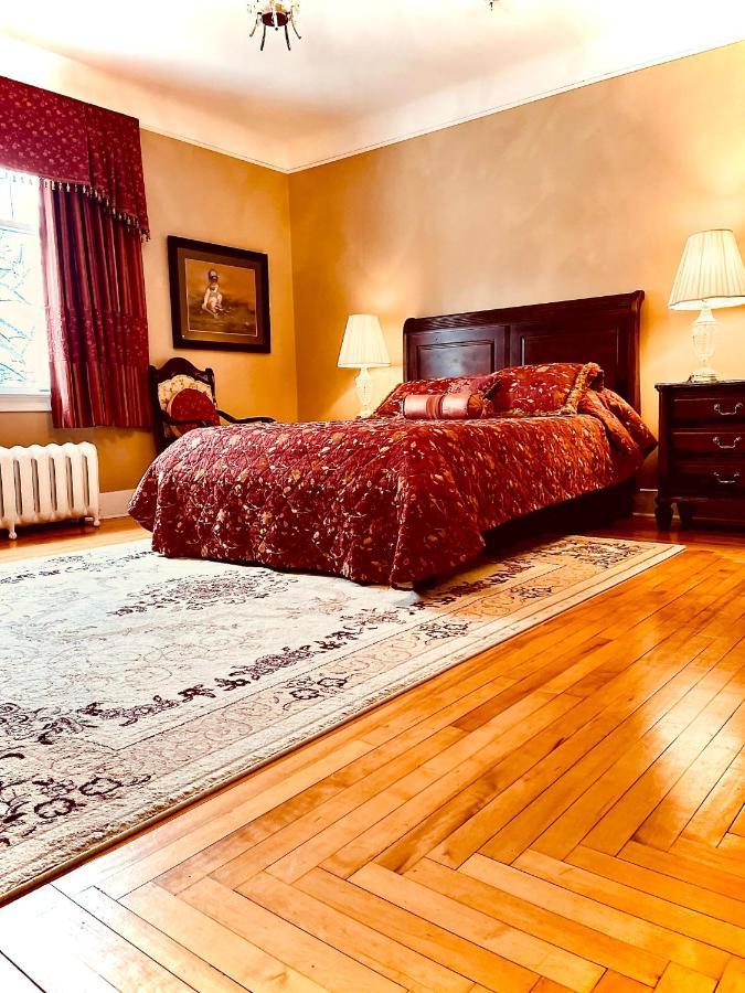 סנט ג'ונס Monroe House Executive Guest Suites מראה חיצוני תמונה