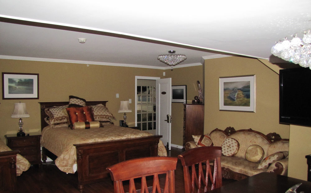 סנט ג'ונס Monroe House Executive Guest Suites מראה חיצוני תמונה