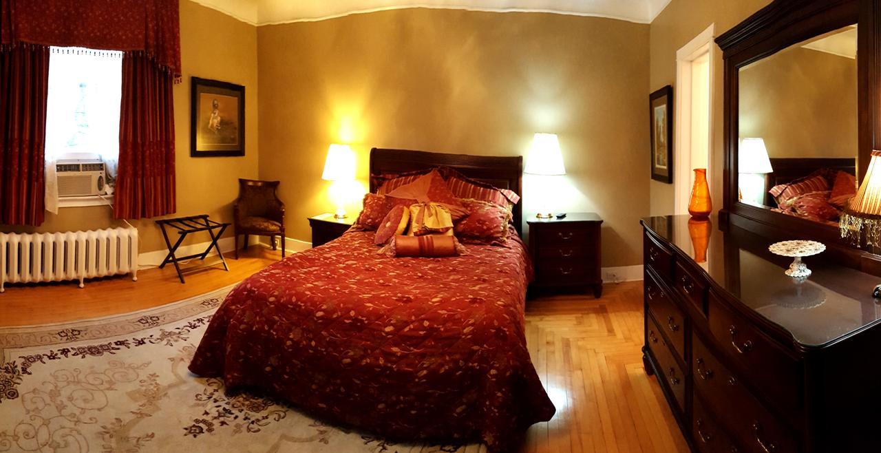 סנט ג'ונס Monroe House Executive Guest Suites מראה חיצוני תמונה
