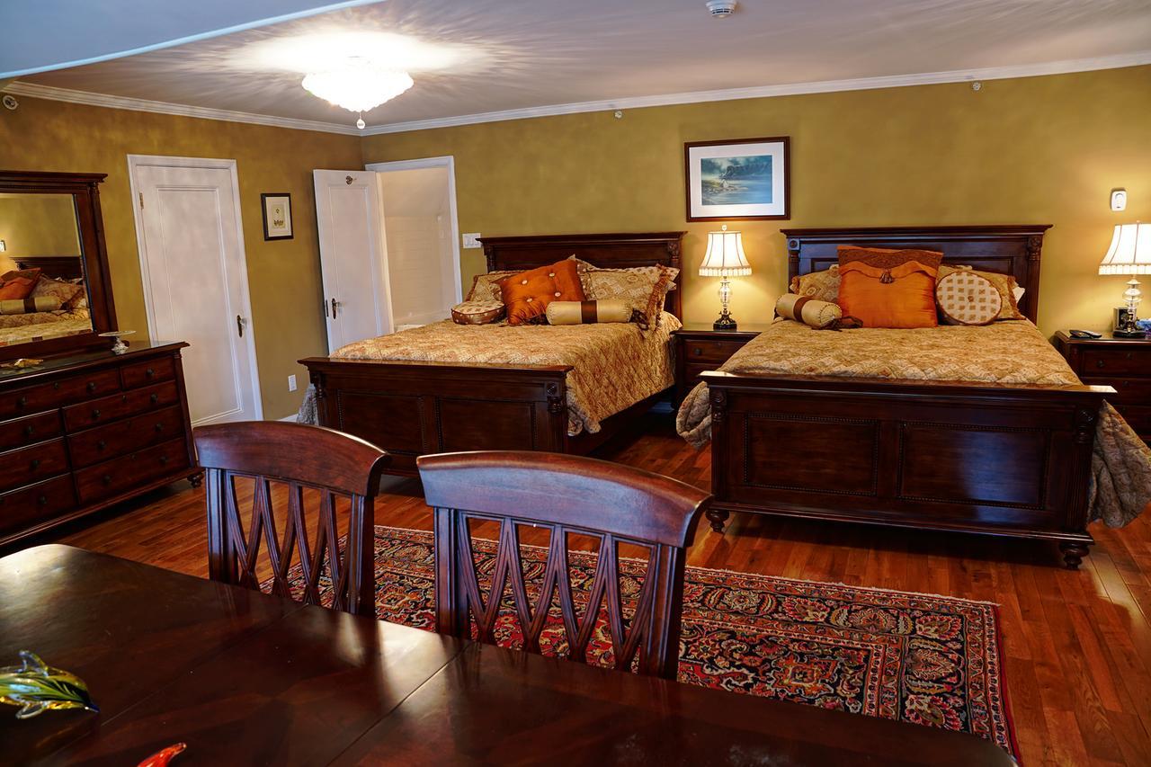 סנט ג'ונס Monroe House Executive Guest Suites מראה חיצוני תמונה
